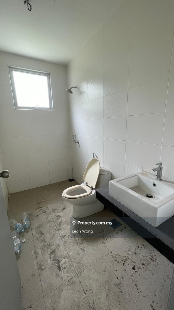 Semi-Detached House for Sale in Taman Anggun, Rawang by Leon Wong - iProperty.com.my