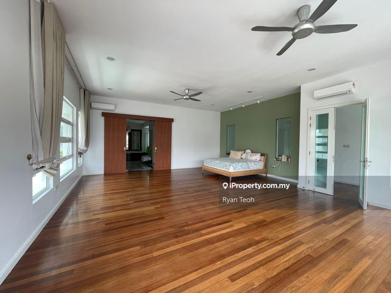 Rumah Berkembar untuk Dijual di The Rafflesia, Damansara Perdana oleh Ryan Teoh - iProperty.com.my