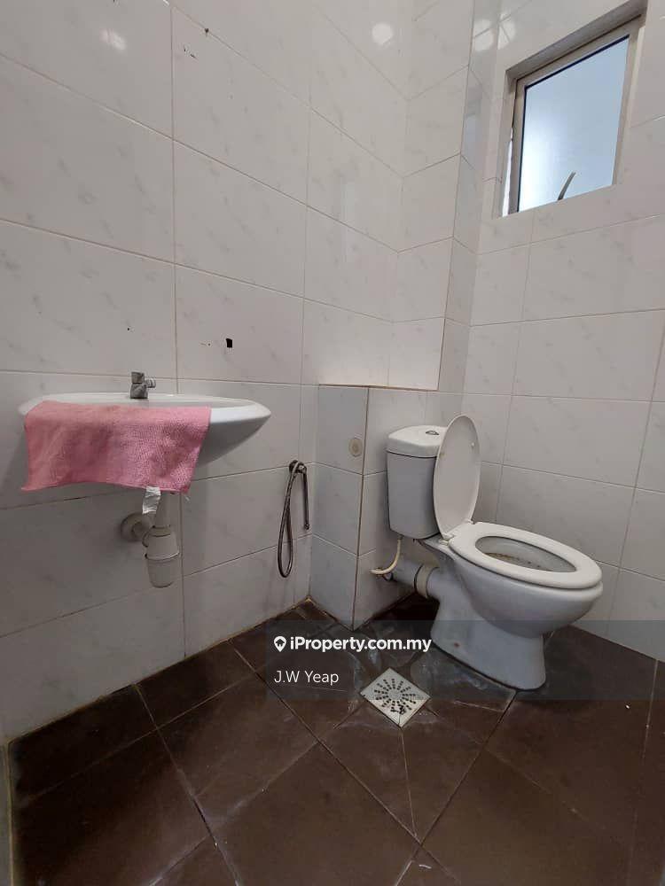 Townhouse for Rent in Pandan Jaya, Ampang by J.W Yeap - iProperty.com.my