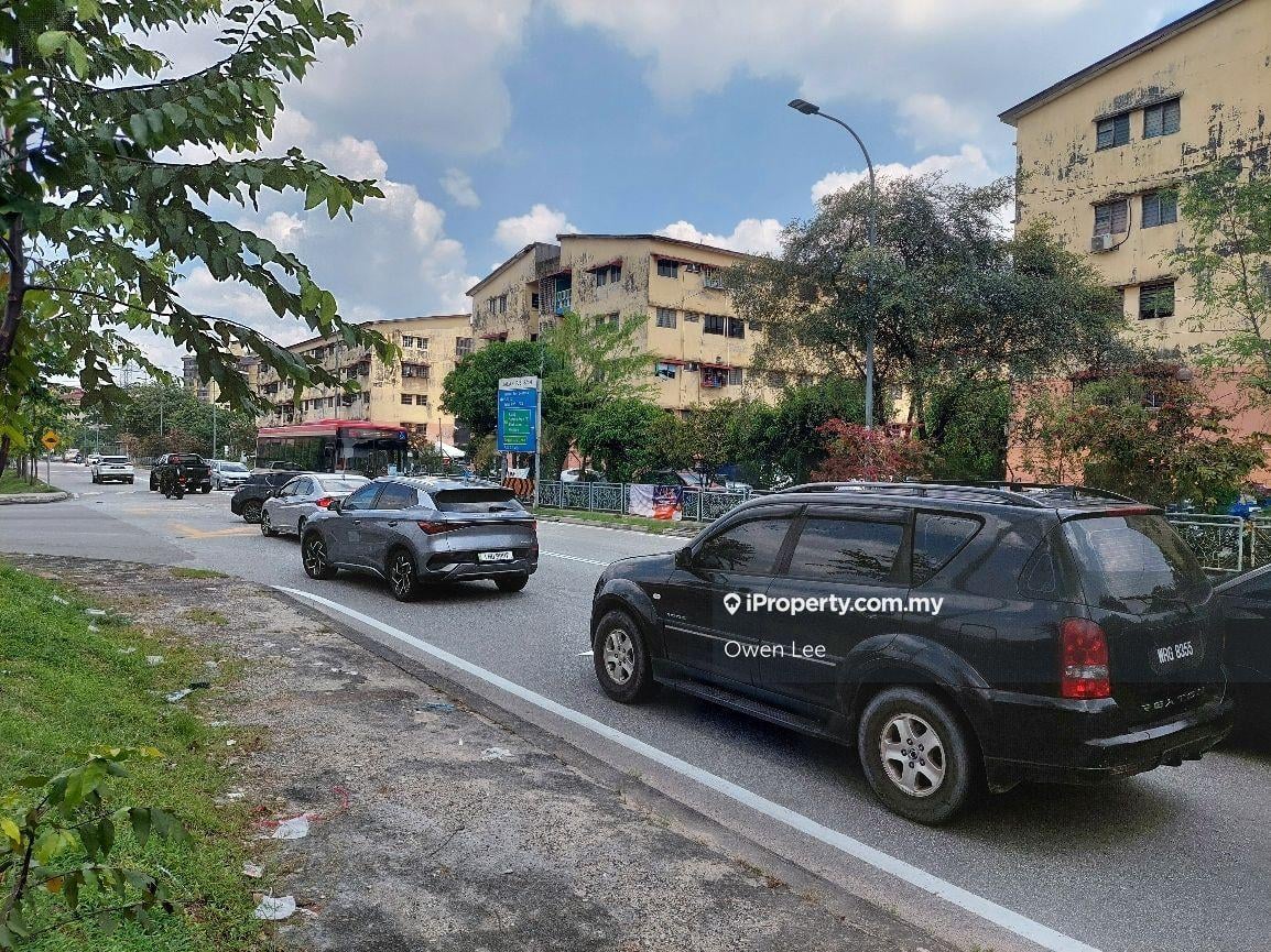 Kedai untuk Dijual di Taman Sri Manja, Petaling Jaya oleh Owen Lee - iProperty.com.my