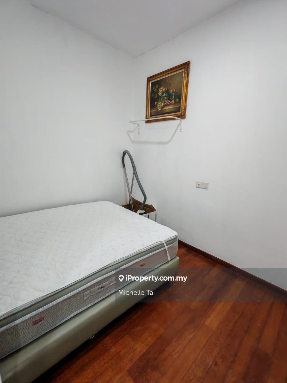 Residensi Servis untuk Disewa di The Azure Residences oleh Michelle Tai - iProperty.com.my