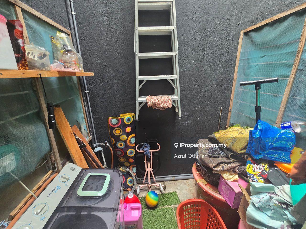 1-storey Terraced House for Sale in Taman Pinggiran Senawang, Seremban by Azrul Othman - iProperty.com.my