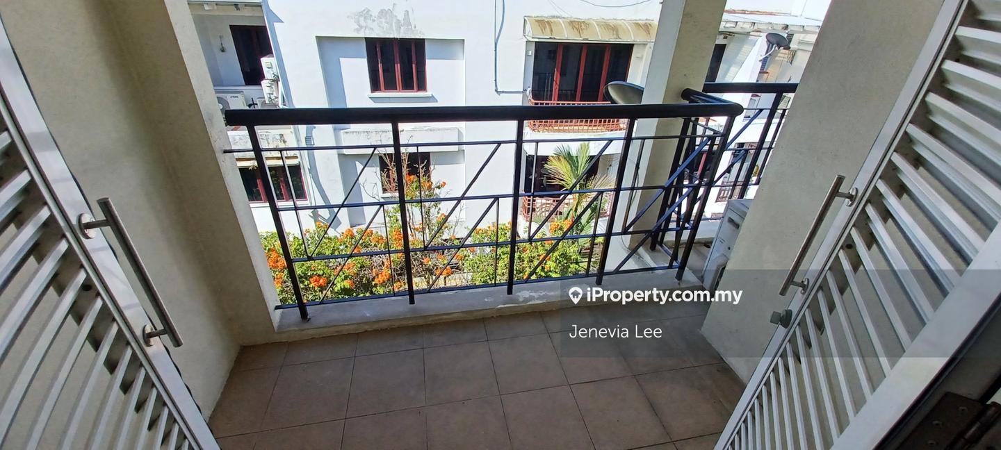 Rumah Bandar untuk Disewa di Ampang Hilir, Ampang oleh Jenevia Lee - iProperty.com.my