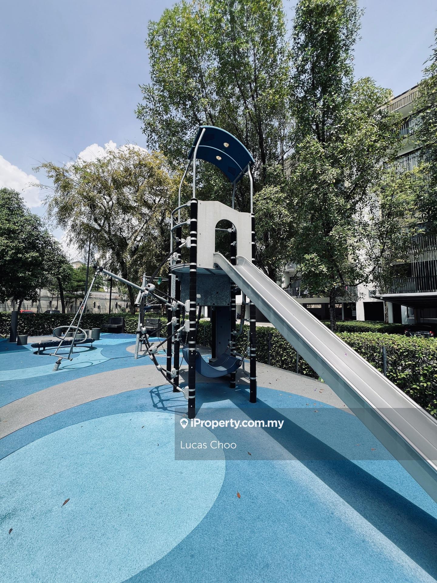 Rumah Berangkai 2.5 Tingkat untuk Dijual di 20Trees Residence @Courtyard Home, Ulu Kelang oleh Lucas Choo - iProperty.com.my