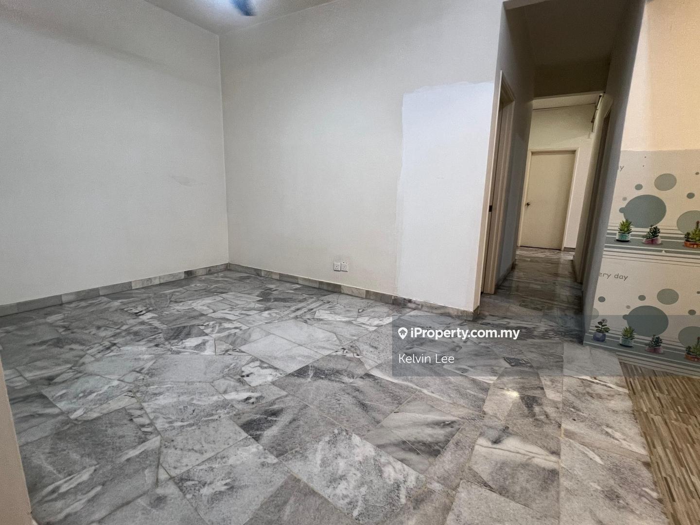 Apartment for Sale in Subang Perdana Goodyear Court 8 by Kelvin Lee - iProperty.com.my