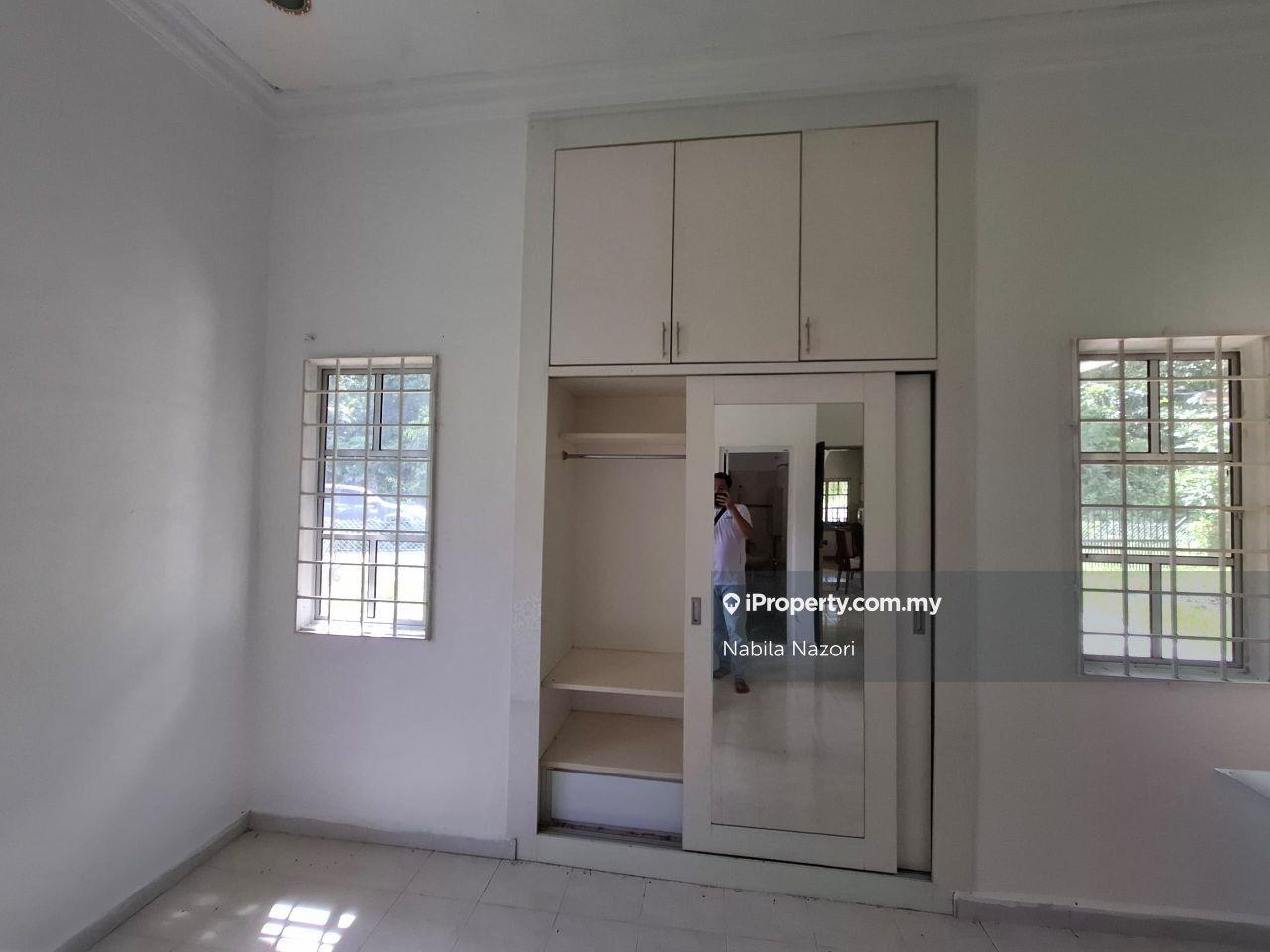 Banglo untuk Dijual di Kampung Kenali, Kubang Kerian oleh Nabila Nazori - iProperty.com.my