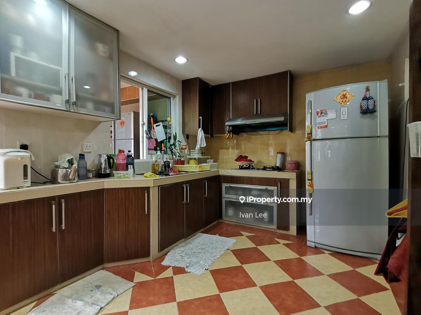 Rumah Berkembar untuk Dijual di SS3, Petaling Jaya oleh Ivan Lee - iProperty.com.my