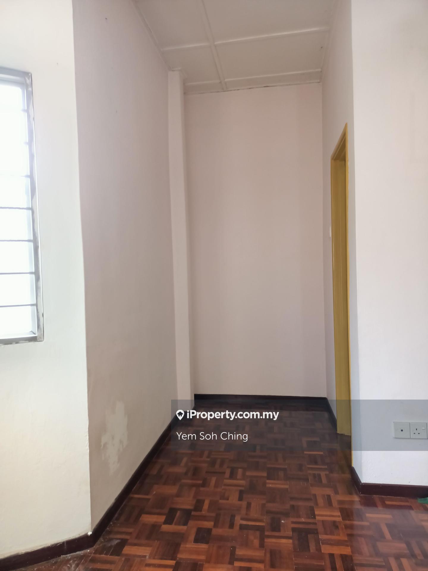 Rumah Berangkai 2 Tingkat untuk Dijual di Taman Saujana Utama 1, Sungai Buloh, Sungai Buloh oleh Yem Soh Ching - iProperty.com.my