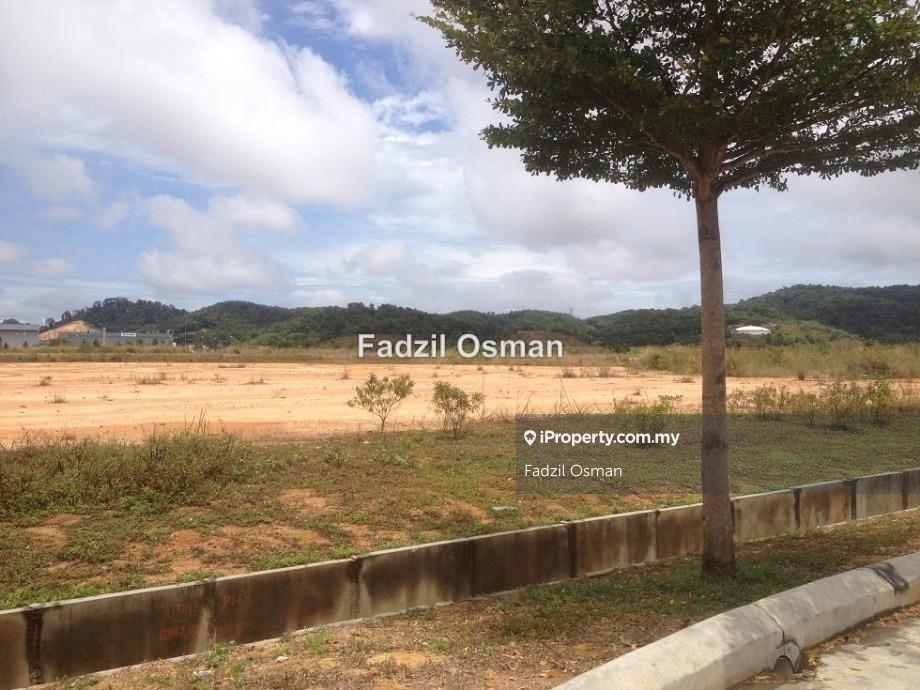 Industrial Land for Sale in Bandar Baru Enstek, Bandar Enstek by Fadzil Osman - iProperty.com.my