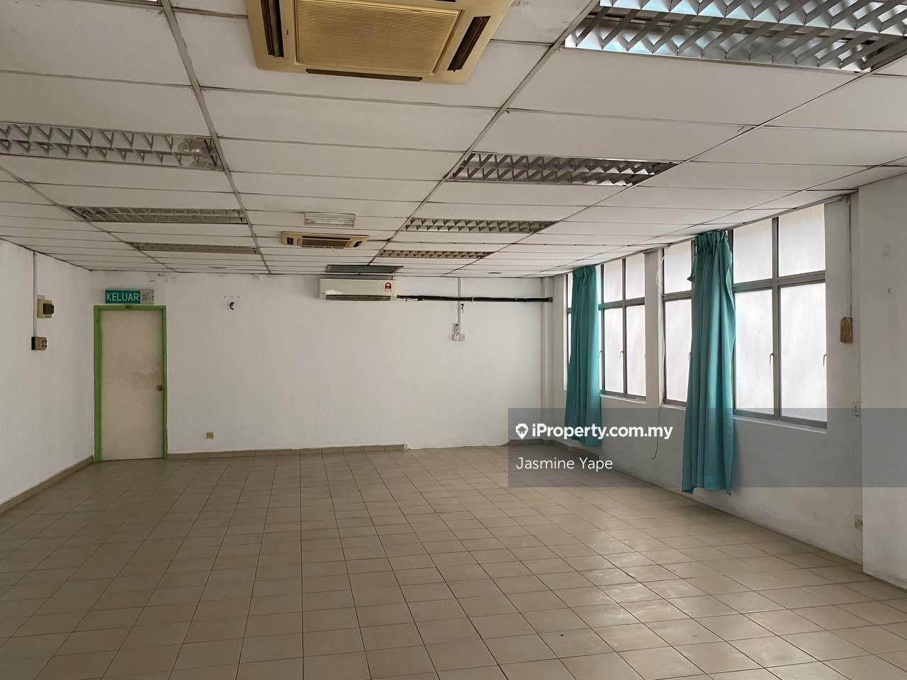 Retail-Office for Sale in Sunwaymas Commercial Centre, Petaling Jaya by Jasmine Yap - iProperty.com.my