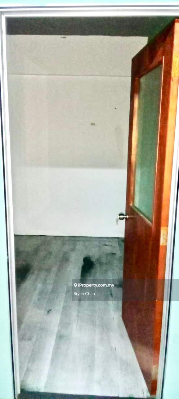 Service Residence for Sale in Impian Meridian by Bryan Chan - iProperty.com.my