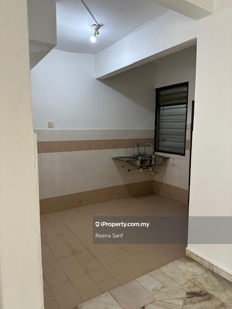 Rumah Berangkai 2 Tingkat untuk Dijual di Double Storey Terrace Pantai Dalam Bangsar South, Kampung Kerinchi (Bangsar South) oleh Reena Sarif - iProperty.com.my