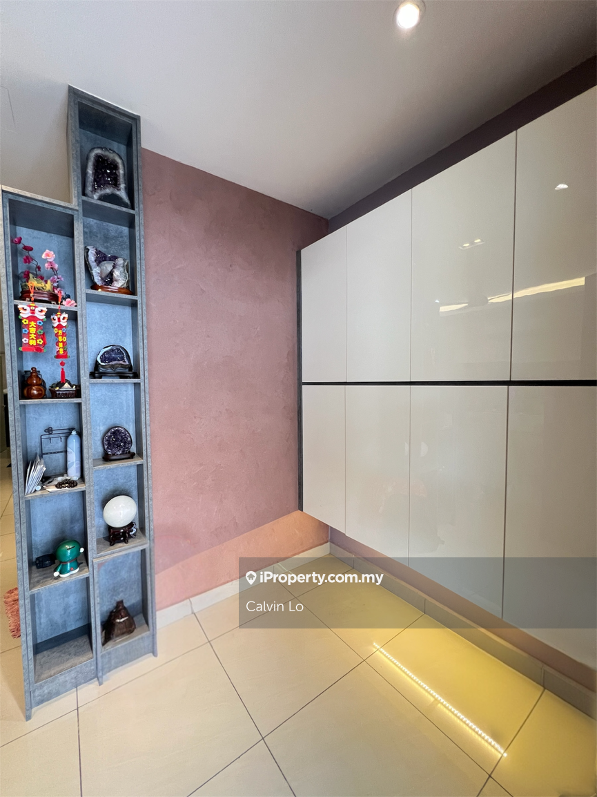 Rumah Berangkai 3 Tingkat untuk Dijual di Kinrara Residence, Puchong oleh Calvin Lo - iProperty.com.my