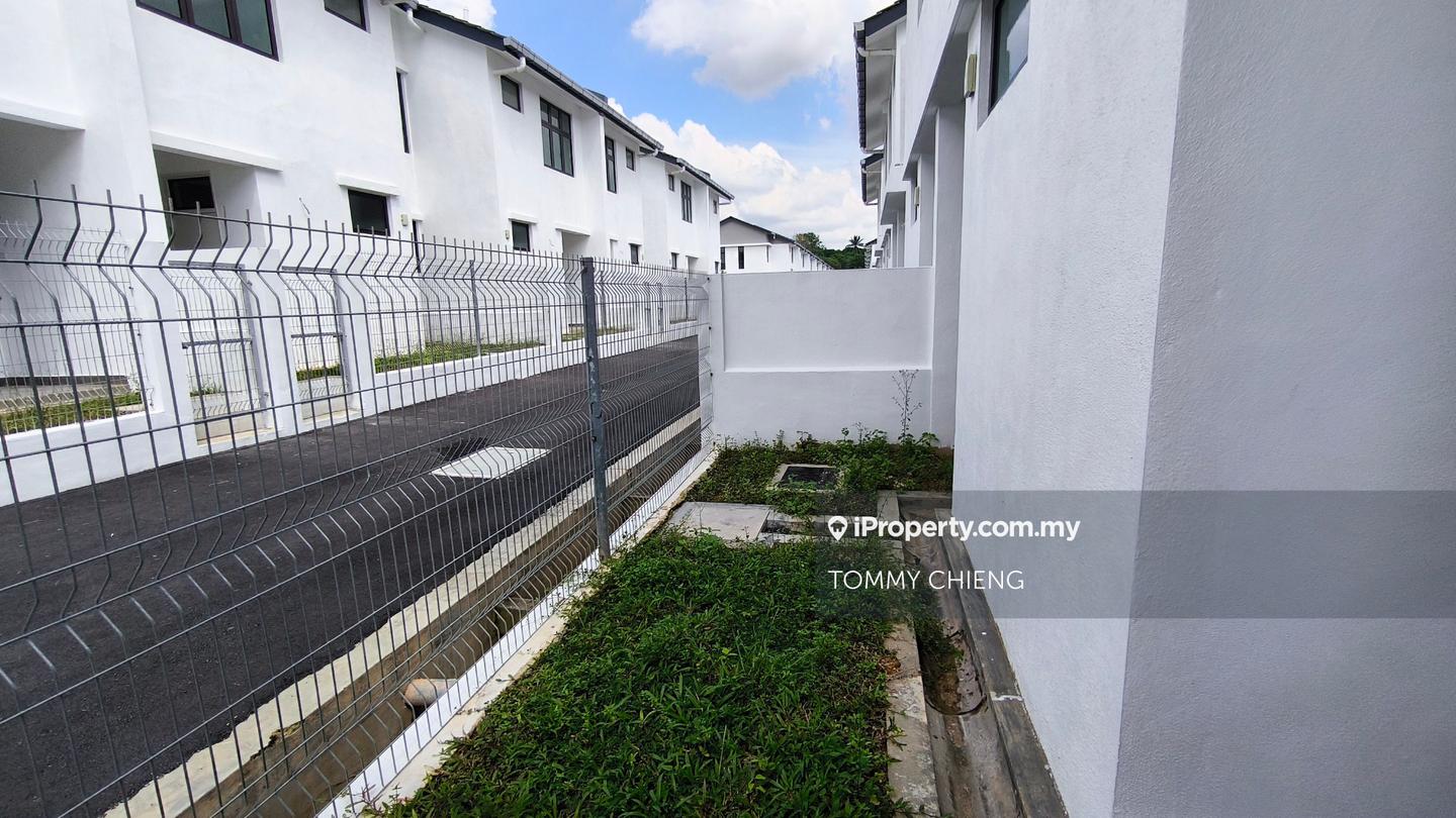 2-storey Terraced House for Sale in Mutiara Hills Semenyih Broga, Semenyih by TOMMY CHIENG - iProperty.com.my