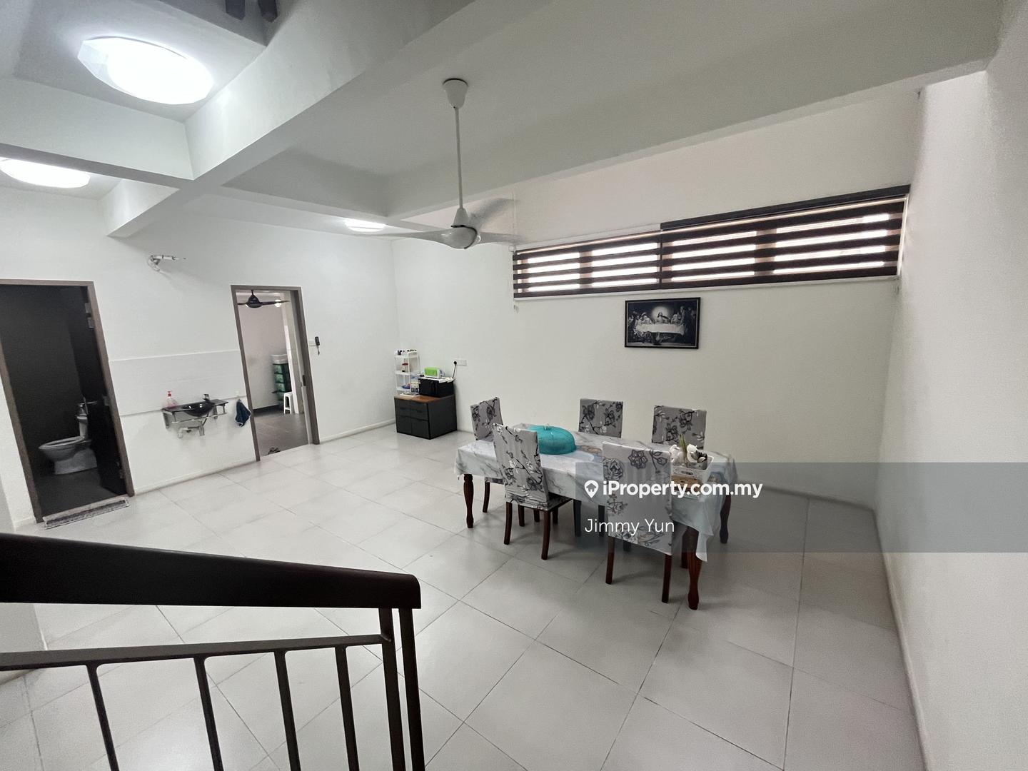 Rumah Berangkai 3 Tingkat untuk Dijual di Sutera Heights , Taman Juara Jaya, Cheras oleh Jimmy Yun - iProperty.com.my
