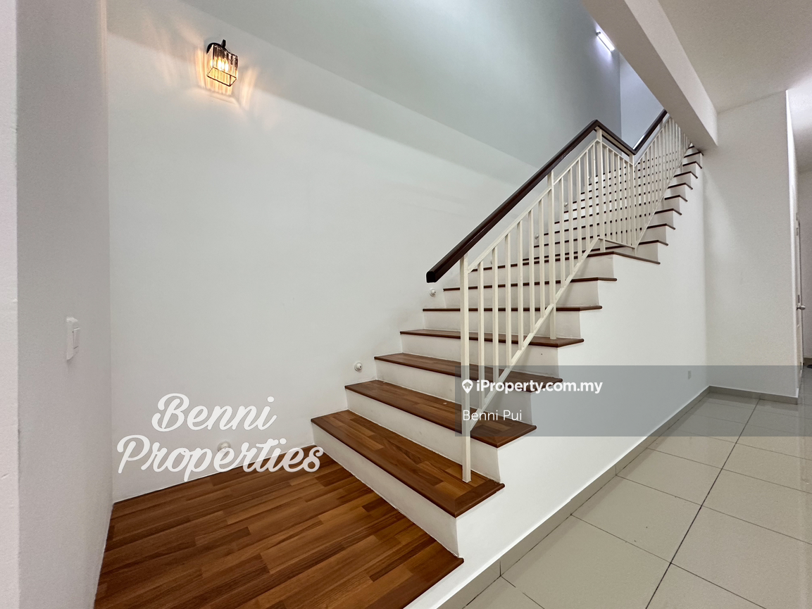Rumah Berangkai 2 Tingkat untuk Dijual di Eco Majestic, Semenyih oleh Benni Pui - iProperty.com.my