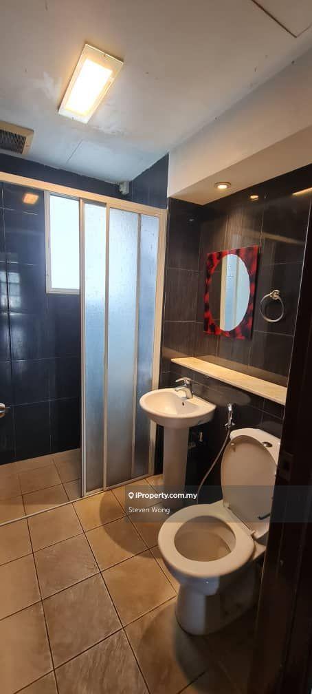 Kondominium untuk Dijual di Impiana On The Waterfront Condominium oleh Steven Wong - iProperty.com.my