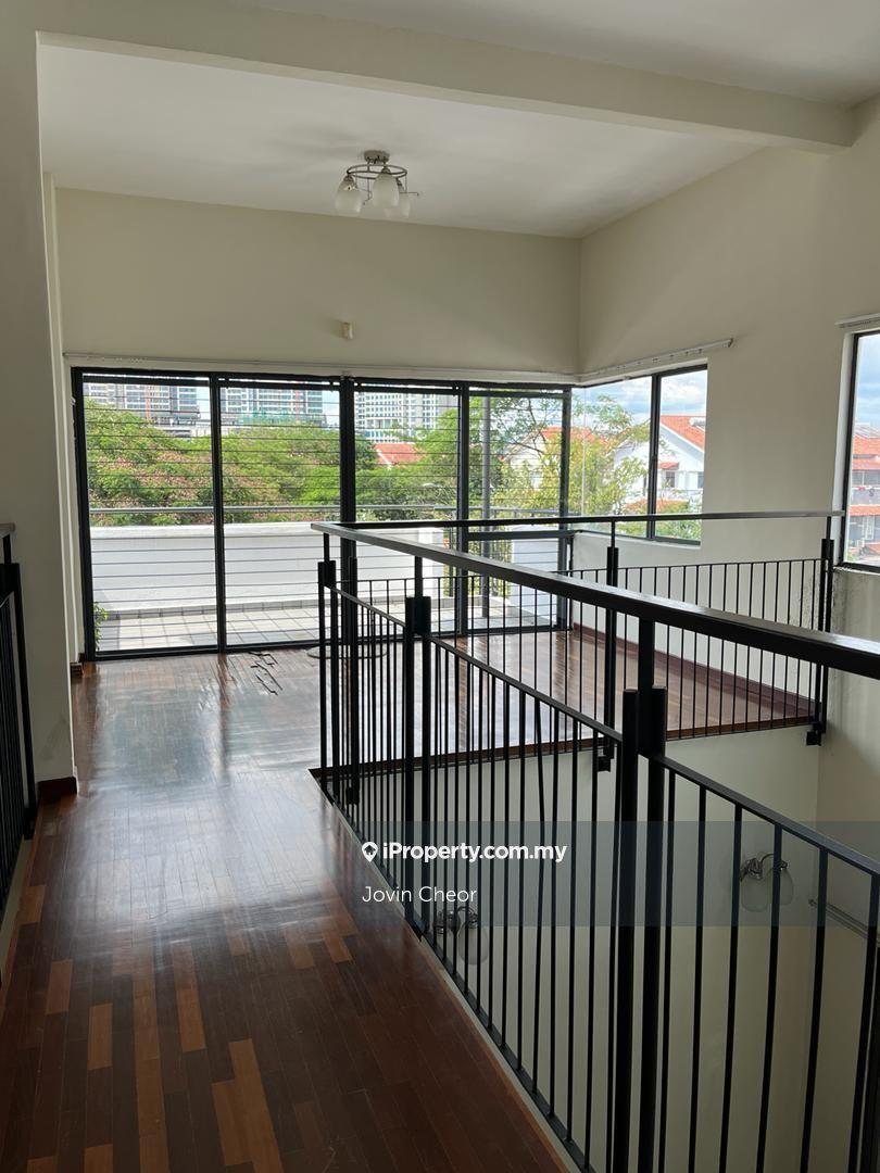 Rumah Berangkai 2.5 Tingkat untuk Dijual di Taman Esplanad, Bukit Jalil oleh Jovin Cheor - iProperty.com.my