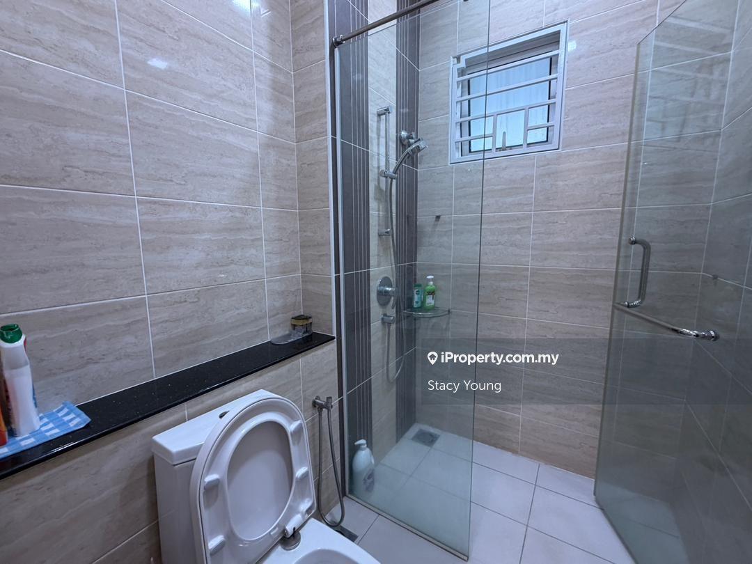 Rumah Berangkai 3 Tingkat untuk Dijual di Taman Taming Indah 2, Bandar Sungai Long oleh Stacy Young - iProperty.com.my