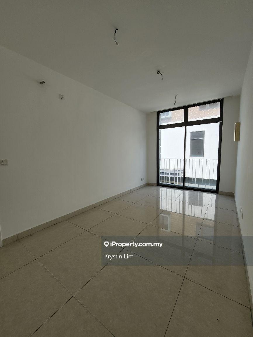 Bungalow House for Sale in Kota Kemuning, Shah Alam by Krystin Lim - iProperty.com.my