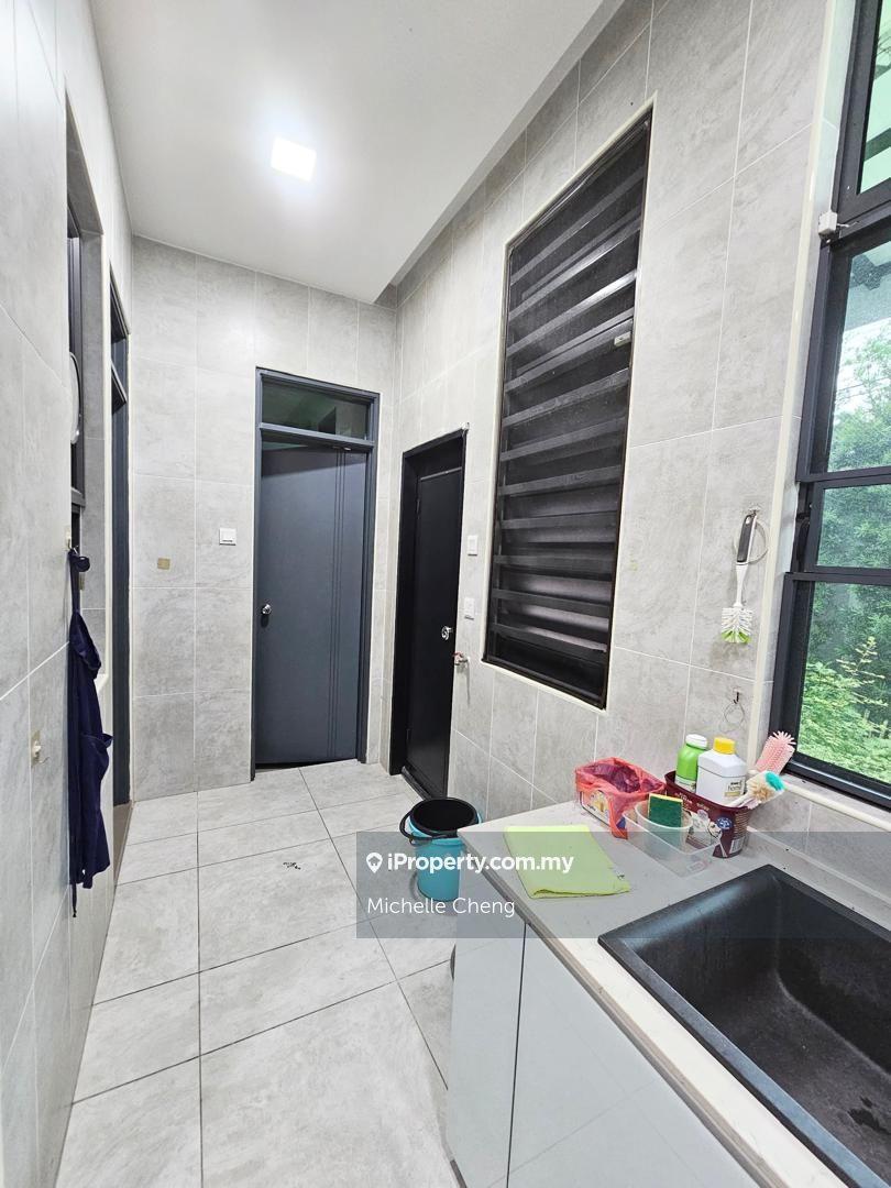 Semi-Detached House for Sale in Taman Golf, Ipoh by Michelle Cheng - iProperty.com.my