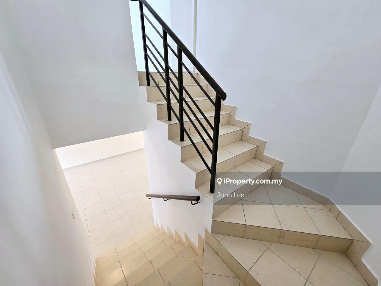 Rumah Berangkai 2 Tingkat untuk Dijual di Taman Putra Prima, Puchong oleh John Lee - iProperty.com.my
