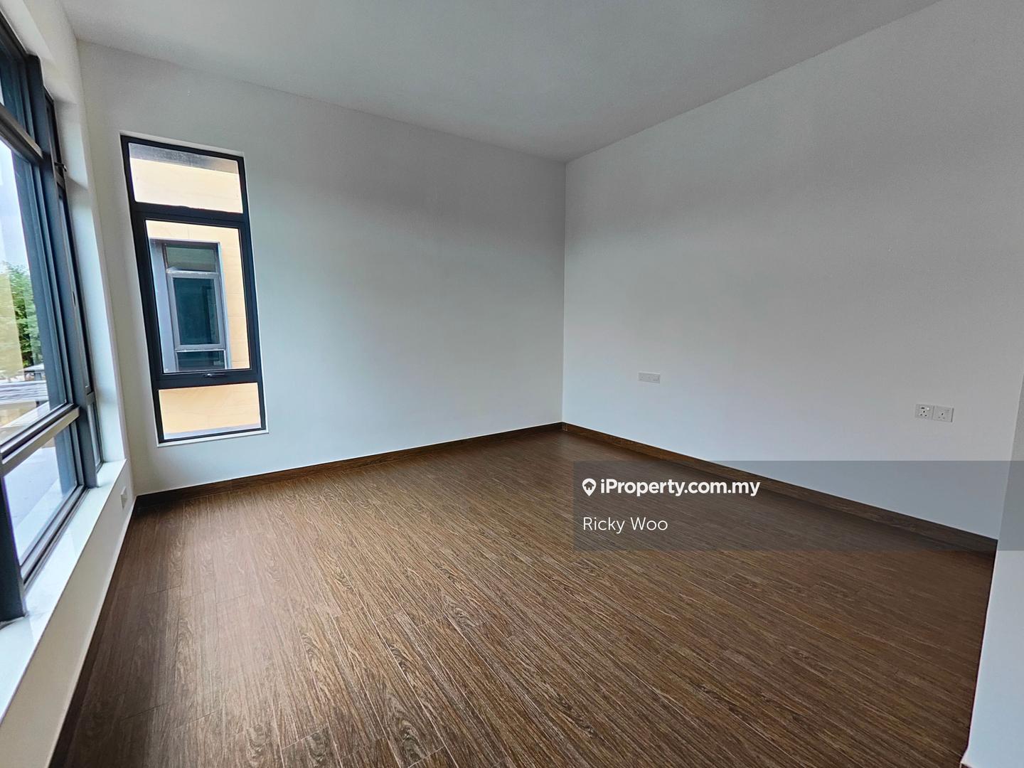 Service Residence for Sale in Country Garden Forest City by Ricky Woo - iProperty.com.my