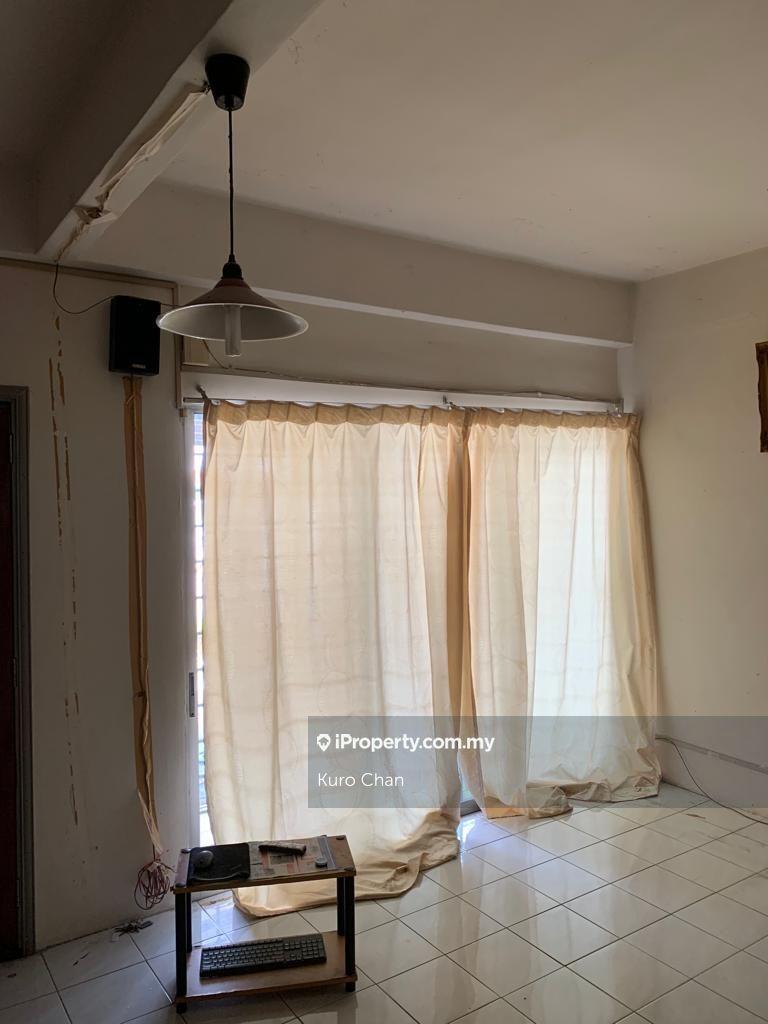 2-storey Terraced House for Sale in Bukit Kinrara, Bandar Kinrara, Puncak Jalil, LEP, Puchong by Kuro Chan - iProperty.com.my
