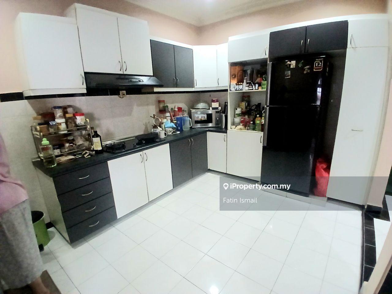 Rumah Berangkai 3 Tingkat untuk Dijual di Taman Dataran Ukay, Ulu Kelang oleh Fatin Ismail - iProperty.com.my