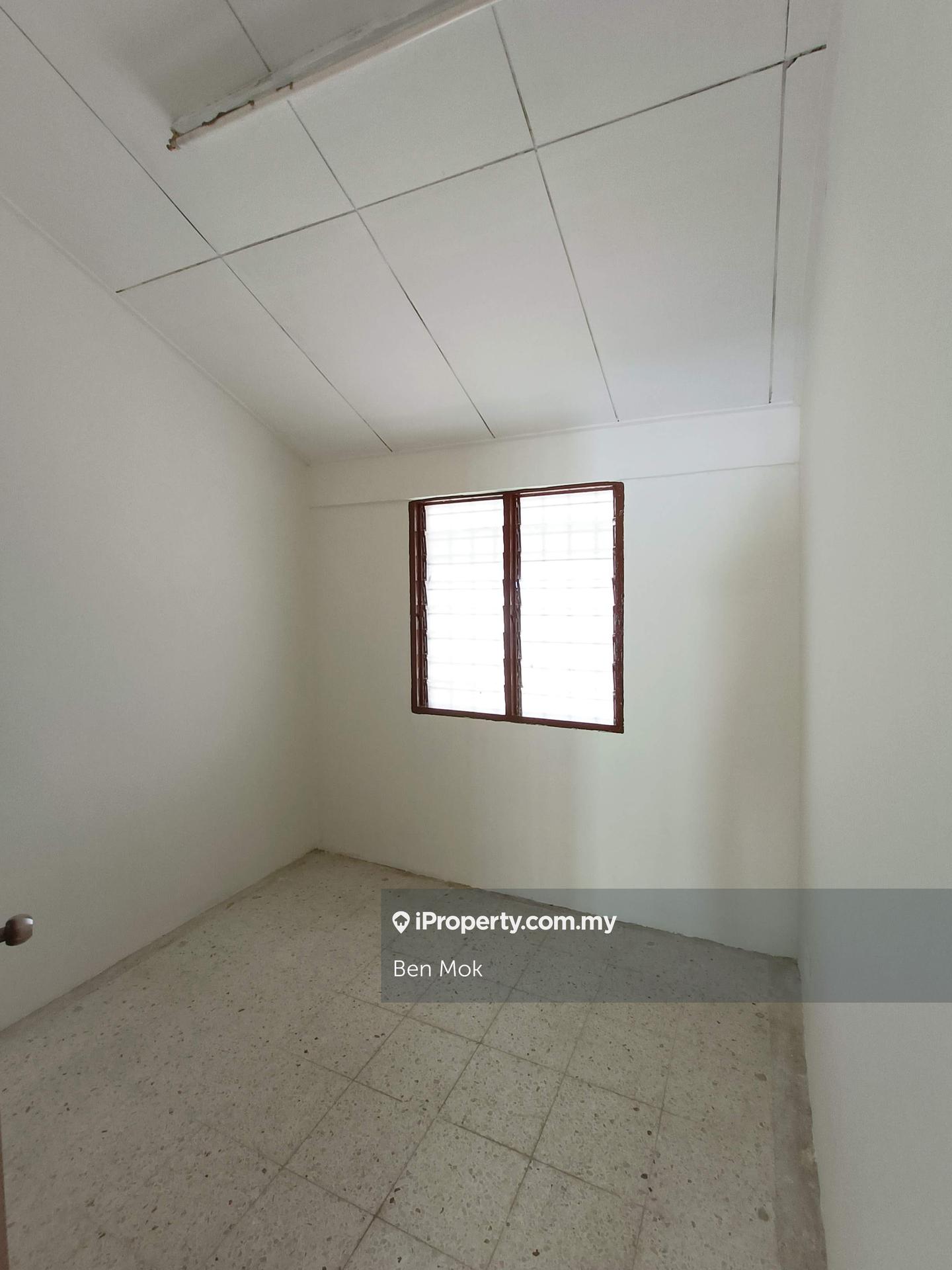 Rumah Berangkai 1 Tingkat untuk Dijual di Taman Bukit Permai, Ampang oleh Ben Mok - iProperty.com.my