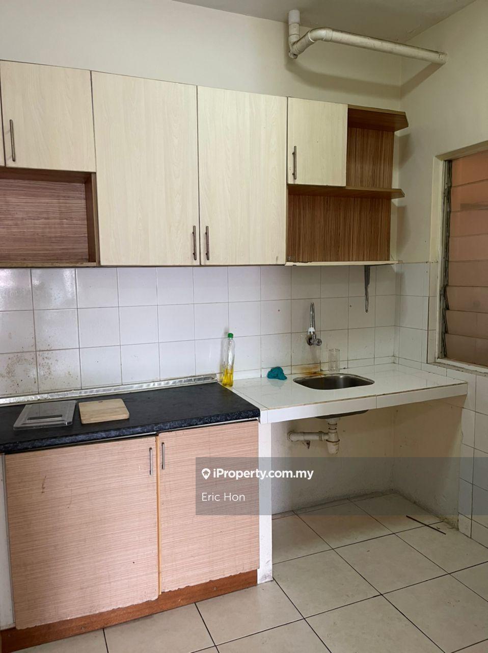 Kondominium untuk Disewa di Cova Villa oleh Eric Hon - iProperty.com.my