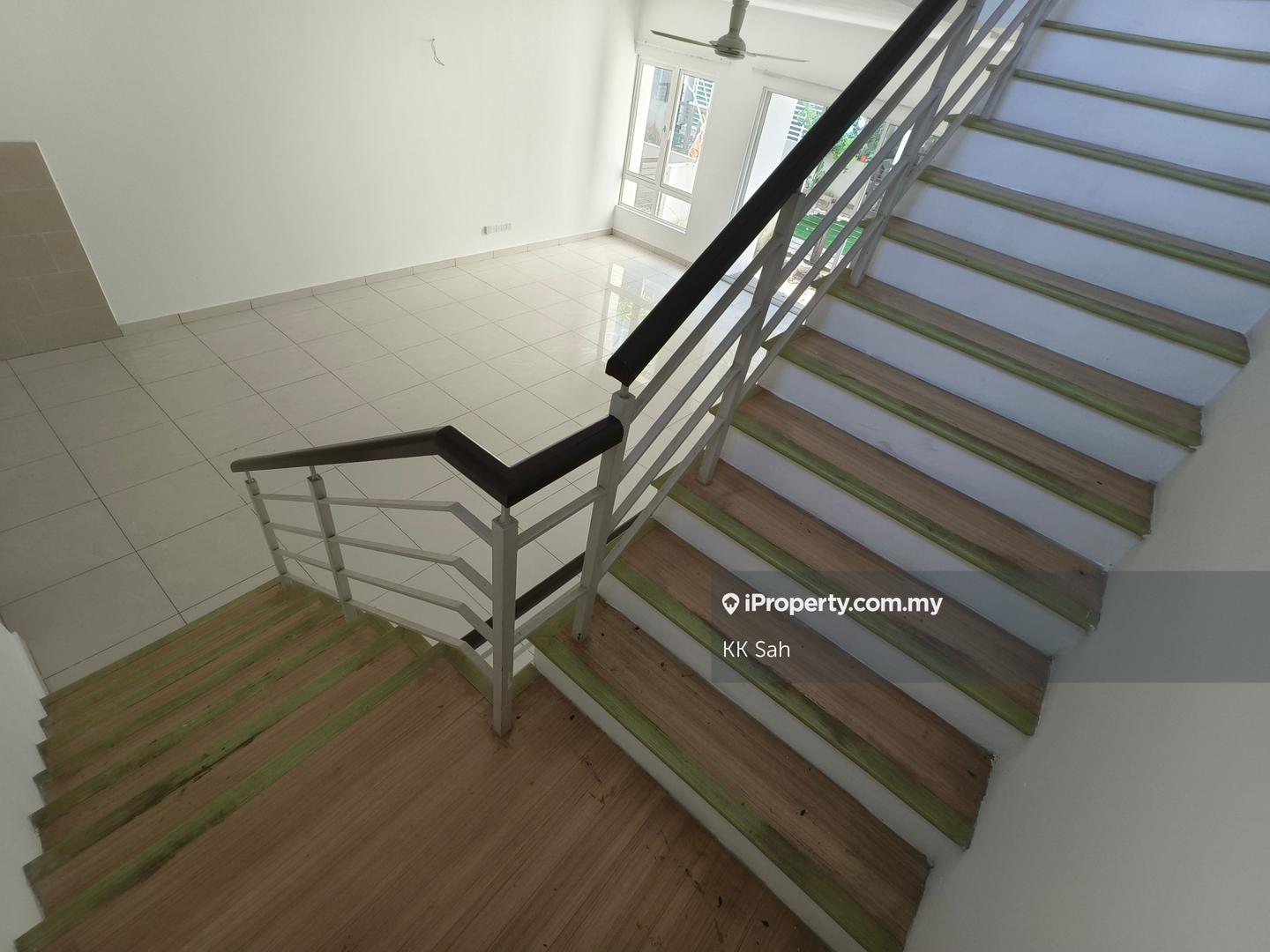 3-storey Terraced House for Sale in Tiara South, Semenyih by KK Sah - iProperty.com.my
