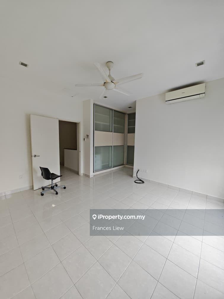 2-storey Terraced House for Sale in Taman Universiti Indah, Seri Kembangan by Frances Liew - iProperty.com.my