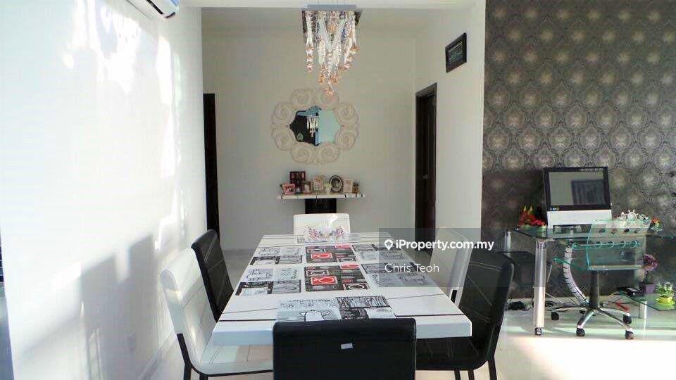 Kondominium untuk Dijual di The Brezza oleh Chris Teoh - iProperty.com.my