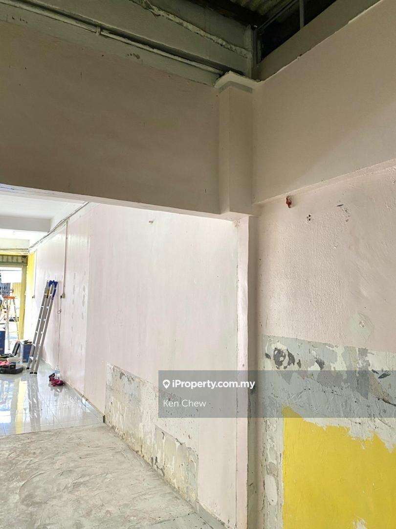 Kedai untuk Disewa di Taman Naga Emas, Salak South oleh Ken Chew - iProperty.com.my