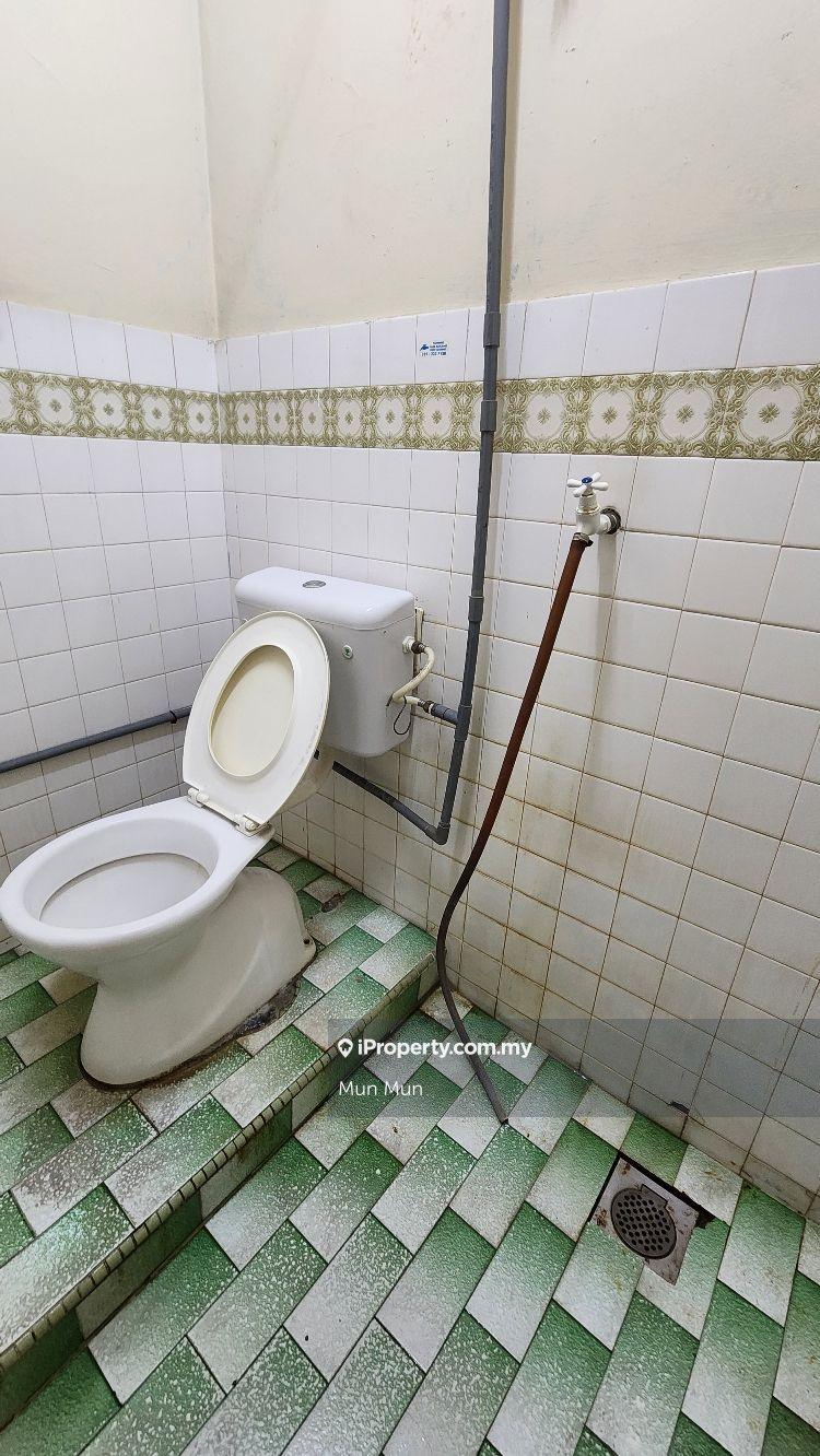 Rumah Berangkai 2 Tingkat untuk Dijual di Taman Overseas Union (Taman Oug), Jalan Klang Lama (Old Klang Road) oleh Mun Mun - iProperty.com.my