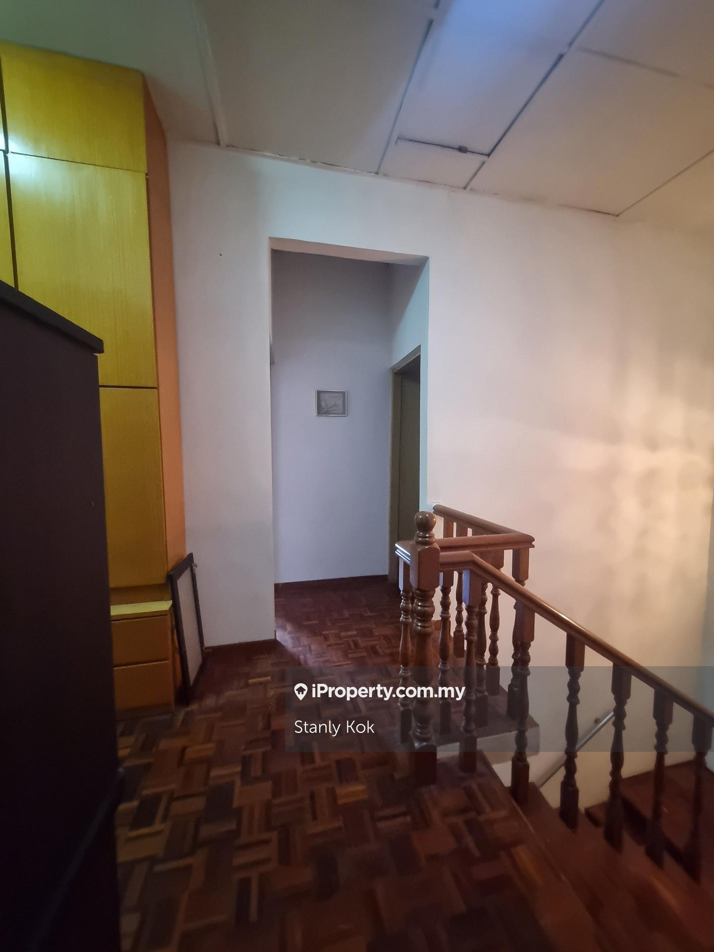 2-storey Terraced House for Sale in Taman Rapat Indah, Ipoh by Stanly Kok - iProperty.com.my