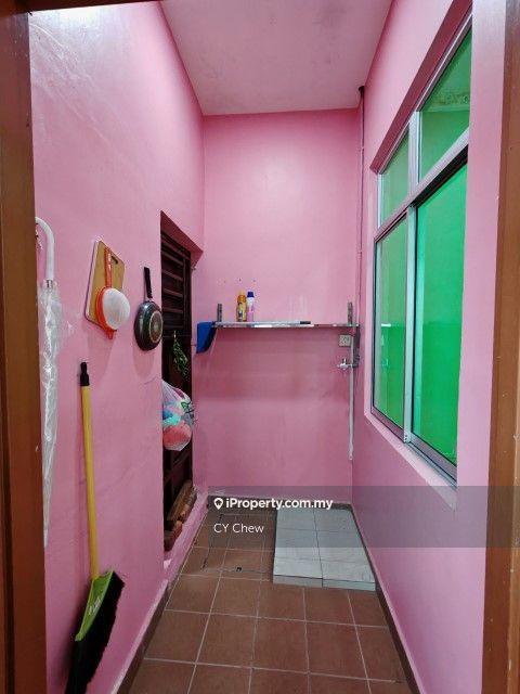 1-storey Terraced House for Rent in Taman Bestari Indah, Ulu Tiram by CY Chew - iProperty.com.my