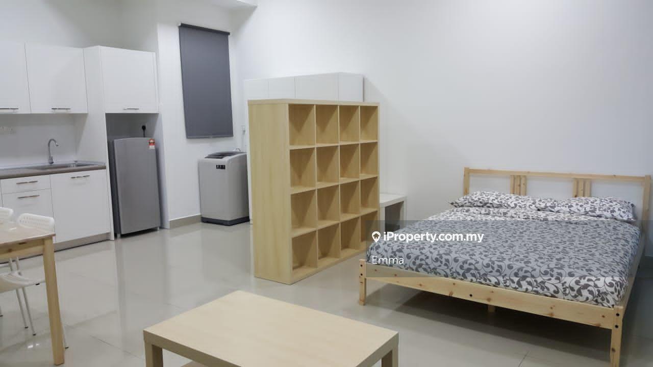 Service Residence for Sale in Cybersquare by Emma - iProperty.com.my