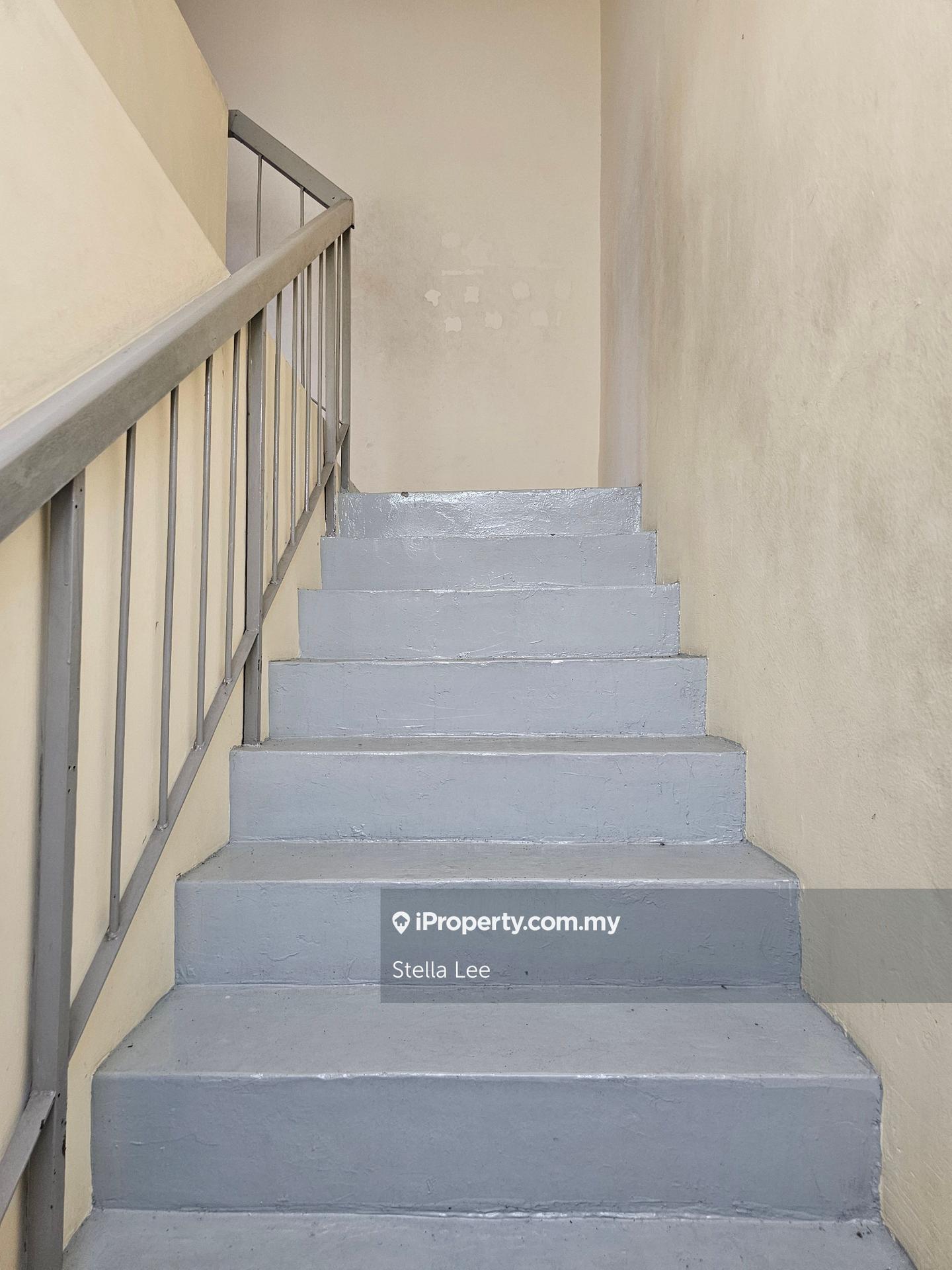 Rumah Berangkai 2 Tingkat untuk Dijual di Bandar Mahkota Cheras, Cheras oleh Stella Lee - iProperty.com.my