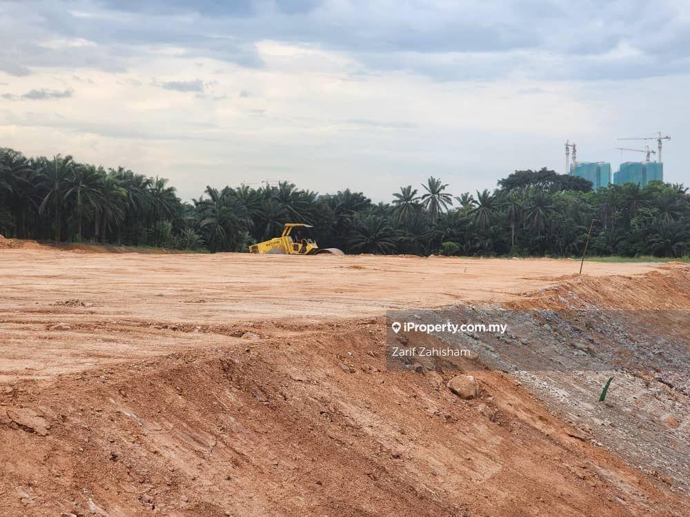 Semi-D Kilang untuk Dijual di Bandar Baru Salak Tinggi, Sepang oleh Zarif Zahisham - iProperty.com.my
