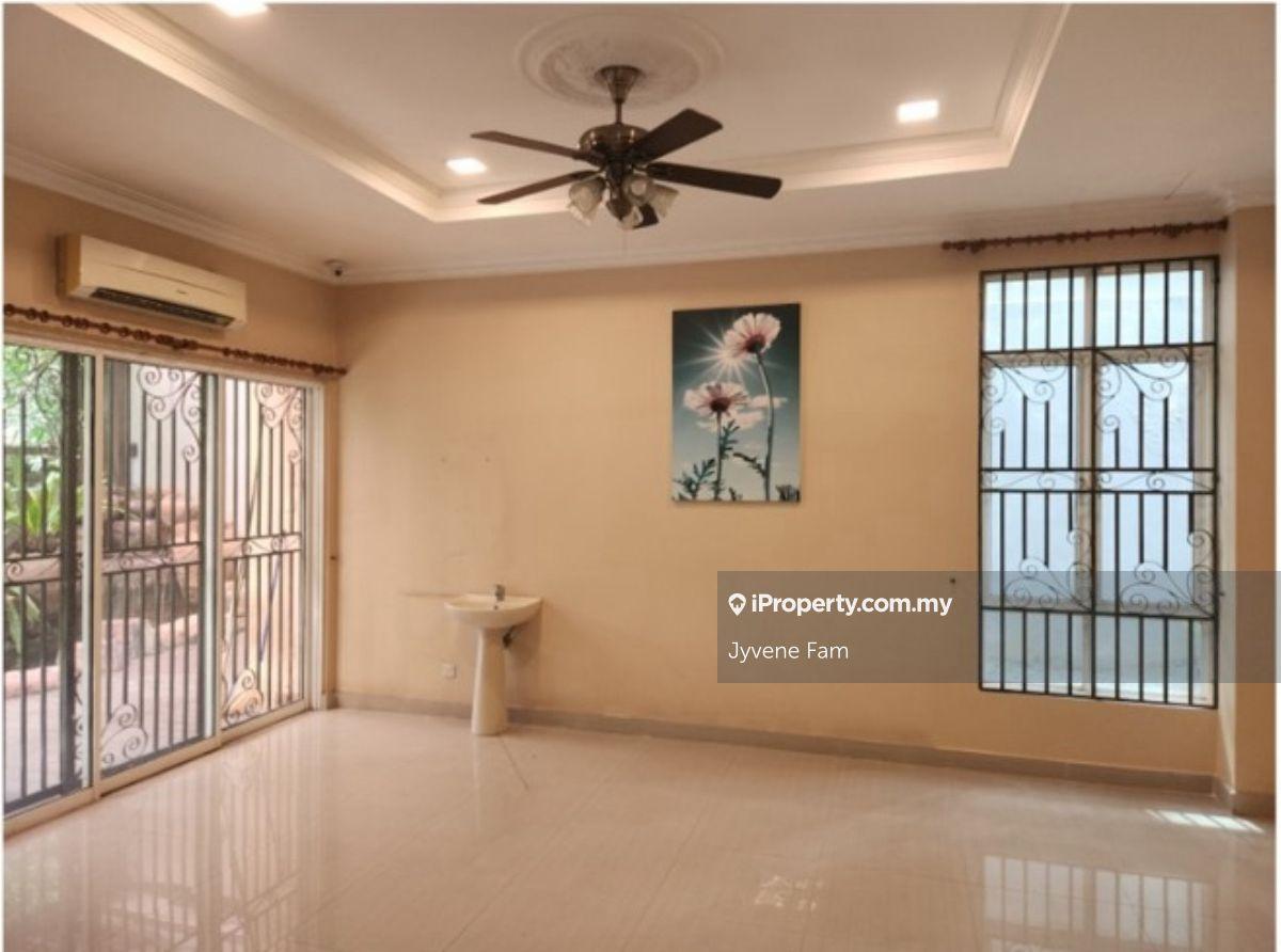 Banglo untuk Dijual di Taman Yarl, Jalan Klang Lama (Old Klang Road) oleh Jyvene Fam - iProperty.com.my