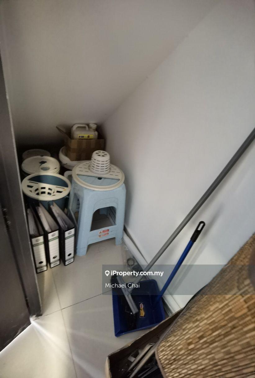 Service Residence for Sale in Pinnacle Petaling Jaya by Michael Chai - iProperty.com.my