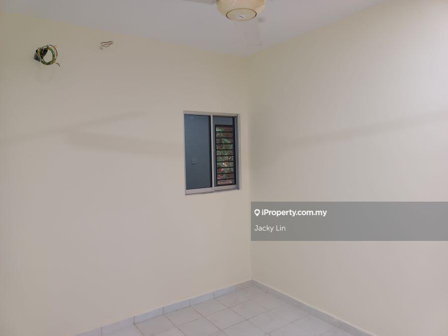 Rumah Berangkai 2 Tingkat untuk Disewa di Taman Saujana Puchong, SP 6, Puchong, Puchong oleh Jacky Lin - iProperty.com.my