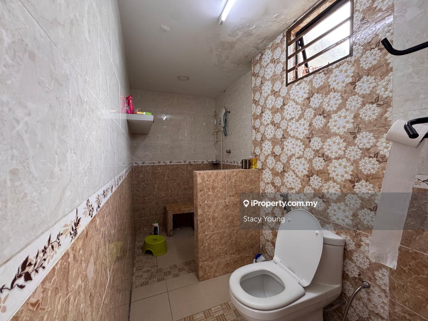 2-storey Terraced House for Sale in Taman Lucky, Bangsar by Stacy Young - iProperty.com.my