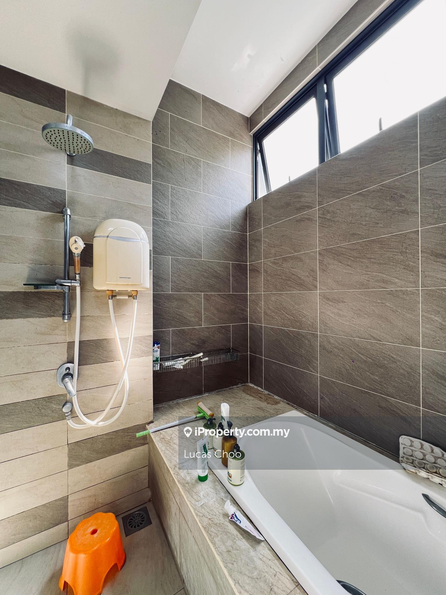 Rumah Berangkai 2.5 Tingkat untuk Dijual di 16 Quartz Courtyard Villa @Taman Melawati, Ampang oleh Lucas Choo - iProperty.com.my