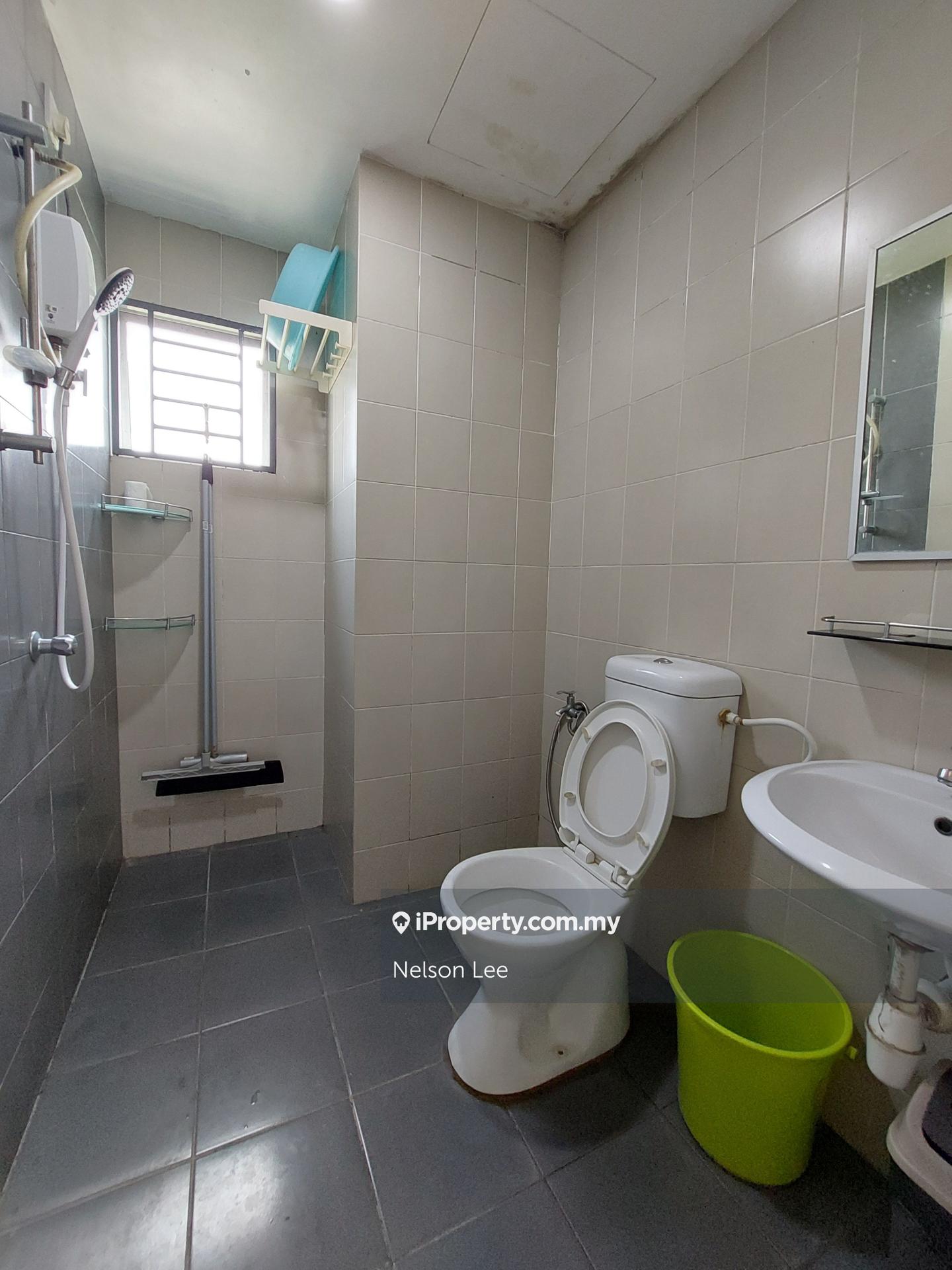 Townhouse for Sale in Bandar Mahkota Cheras, Cheras by Nelson Lee - iProperty.com.my