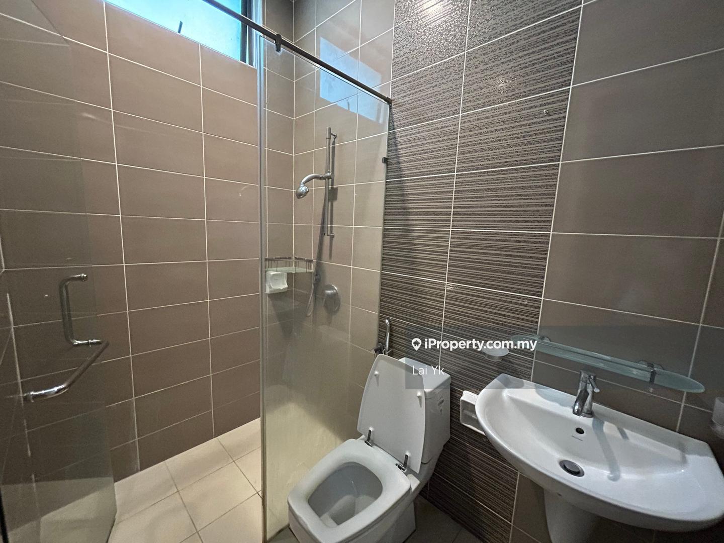 Bungalow House for Sale in Temasya Glenmarie, Glenmarie by Lai Yk - iProperty.com.my