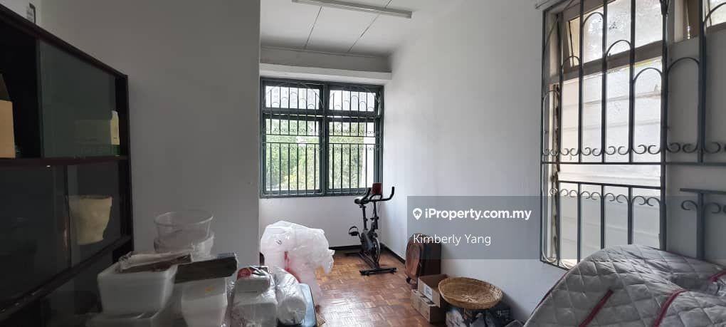 Rumah Berangkai 2 Tingkat untuk Dijual di Taman Desa, Kuala Lumpur oleh Kimberly Yang - iProperty.com.my