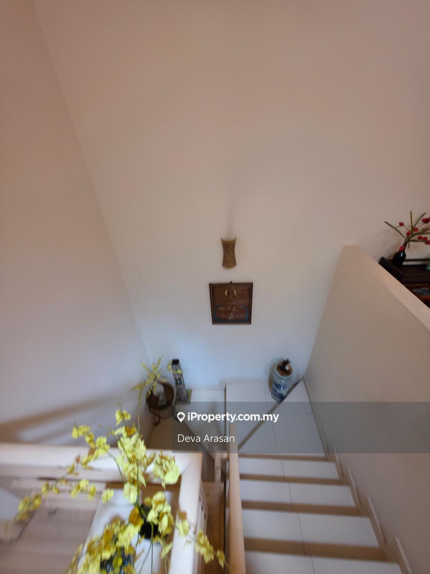 Rumah Berangkai 2 Tingkat untuk Dijual di Bandar Nusaputra, Puchong oleh Deva Arasan - iProperty.com.my